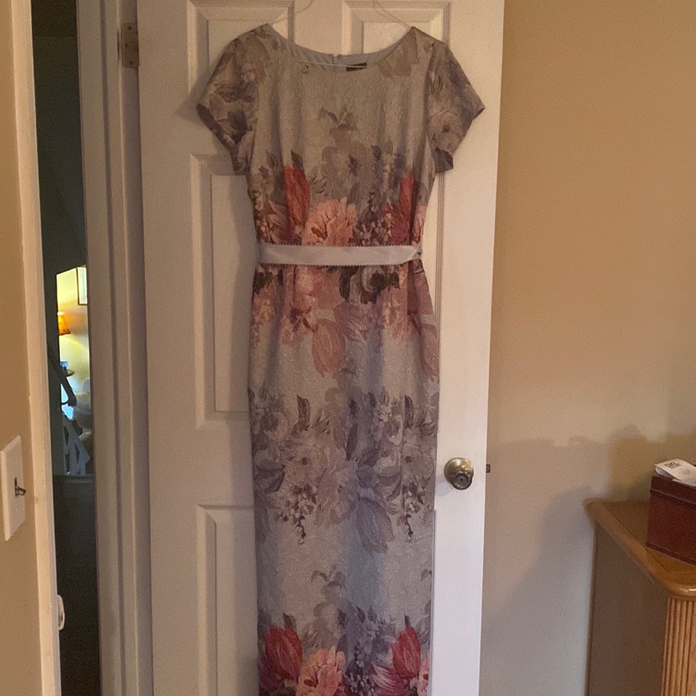 Adrianna Papell gown